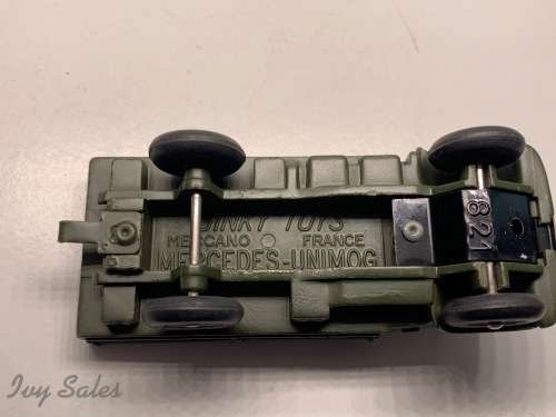French DINKY TOYS #821 MERCEDES BENZ UNIMOG MILITARY - RARE