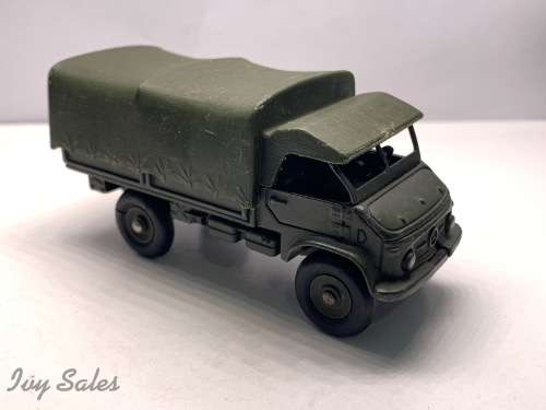 French DINKY TOYS #821 MERCEDES BENZ UNIMOG MILITARY - RARE