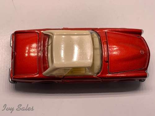 French Dinky Toys #516 Mercedes Benz 230 SL