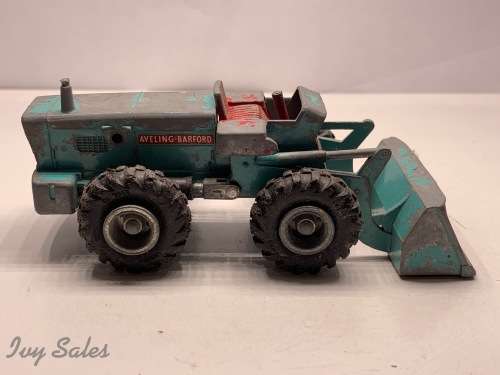 MATCHBOX KS10 AVELING BARFORD TRACTOR SHOVEL
