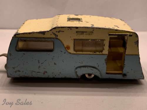 Dinky Toys #188 Four Berth Caravan