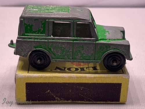 Tootsie Toy Land Rover