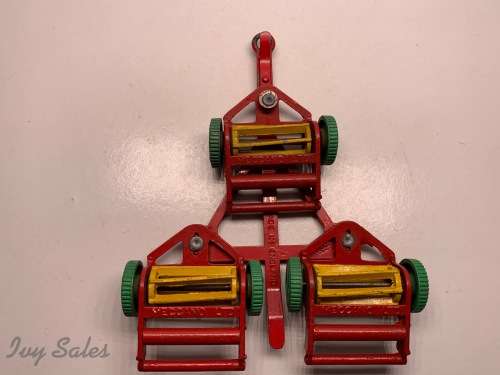 Dinky Toys #323 Triple Gang Mover