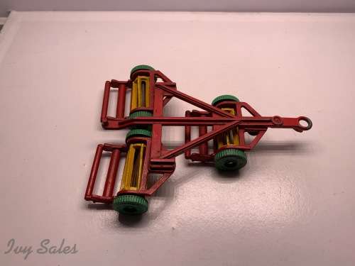 Dinky Toys #323 Triple Gang Mover