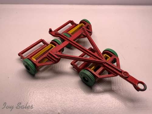 Dinky Toys #323 Triple Gang Mover