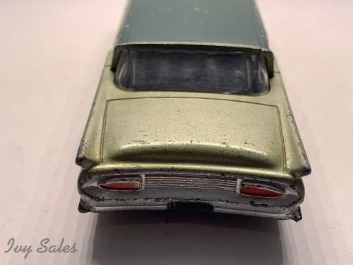 French Dinky Toys #532 Lincoln Premiere
