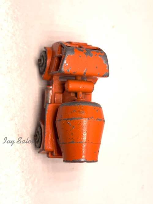 MATCHBOX MOKO #26a, ERF CEMENT MIXER TRUCK