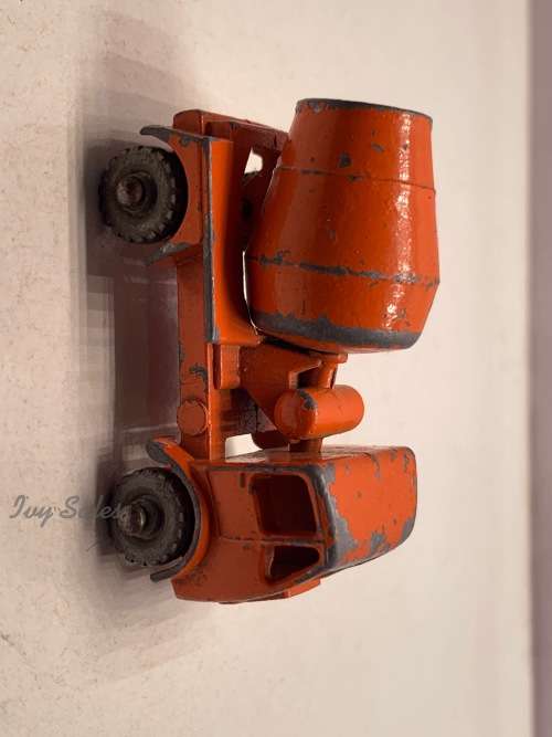 MATCHBOX MOKO #26a, ERF CEMENT MIXER TRUCK