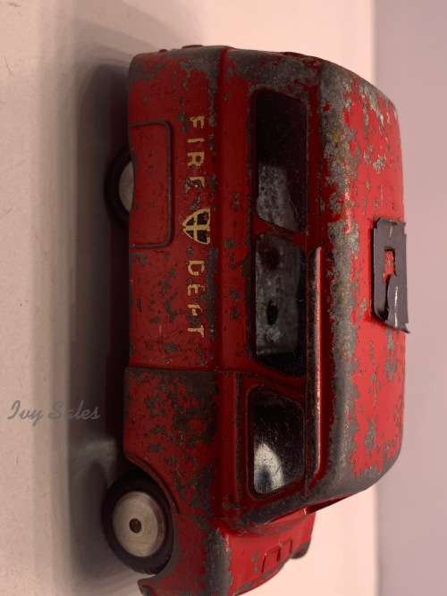 Corgi Toys #423 Bedford CA Fire Tender