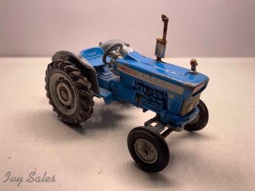 Corgi Toys #74 Ford 5000 Super Major Tractor
