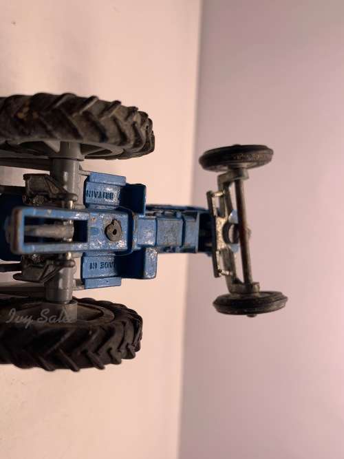 Corgi Toys #74 Ford 5000 Super Major Tractor