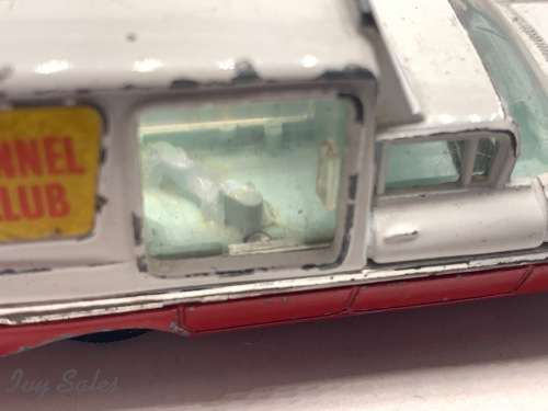 Corgi Toys Chevrolet Impala - Kennel Club