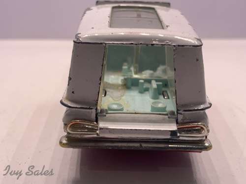 Corgi Toys Chevrolet Impala - Kennel Club