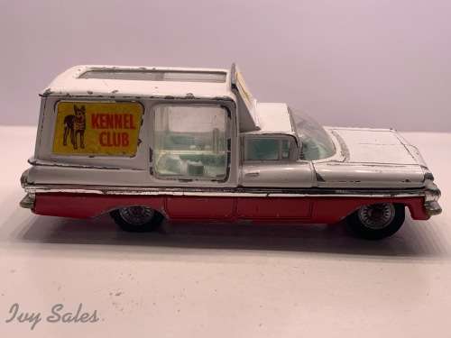 Corgi Toys Chevrolet Impala - Kennel Club