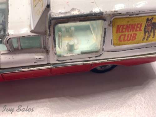 Corgi Toys Chevrolet Impala - Kennel Club