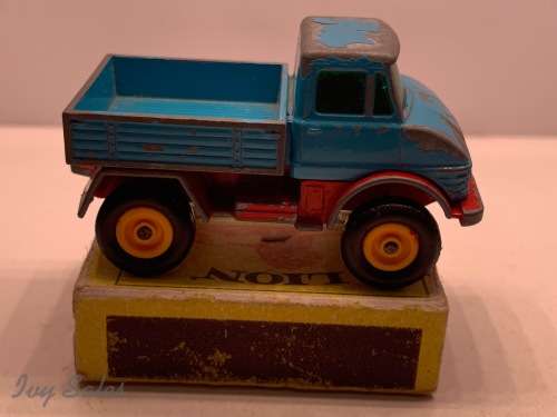 MATCHBOX #49 UNIMOG