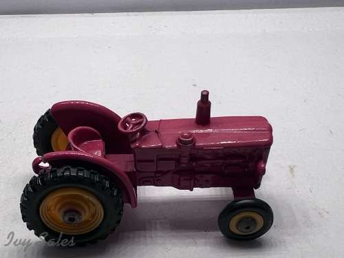 CORGI HUSKY #34 VOLVO BM TRACTOR