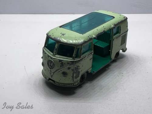 Matchbox #34 VW Camper