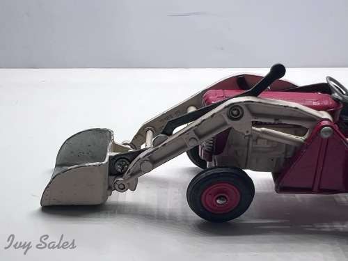 CORGI TOYS #69 MASSEY-FERGUSON 165 TRACTOR & SHOVEL