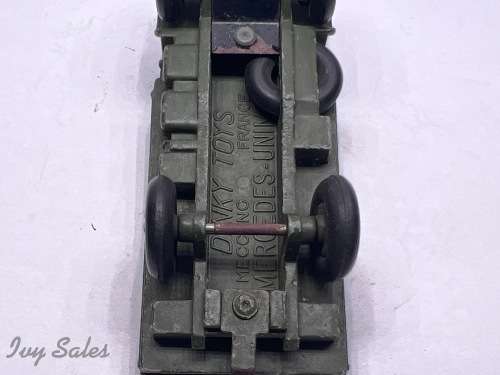 FRENCH DINKY TOYS #821 CAMION UNIMOG