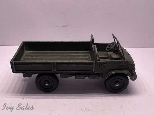 FRENCH DINKY TOYS #821 CAMION UNIMOG