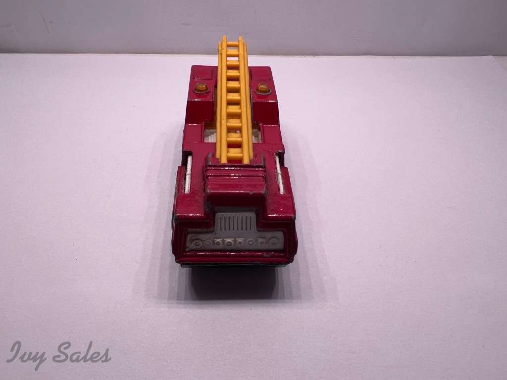 Matchbox Superfast #22 BLAZE BUSTER FIRE ENGINE