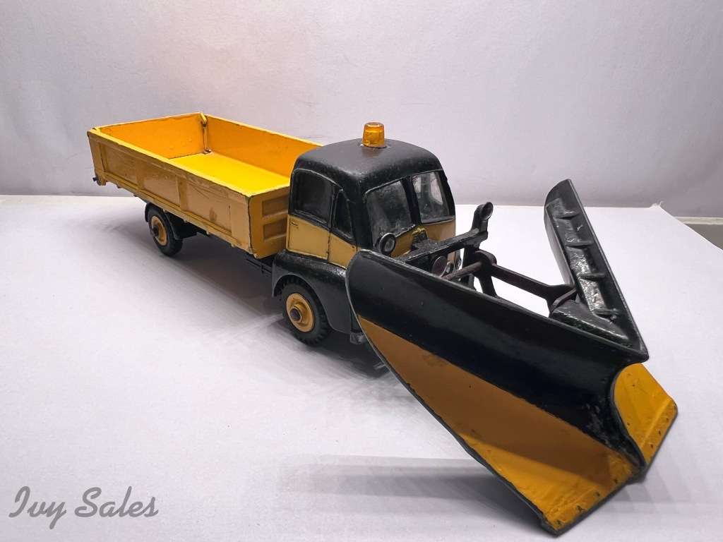 Dinky Super Toy #958 Snow Plough
