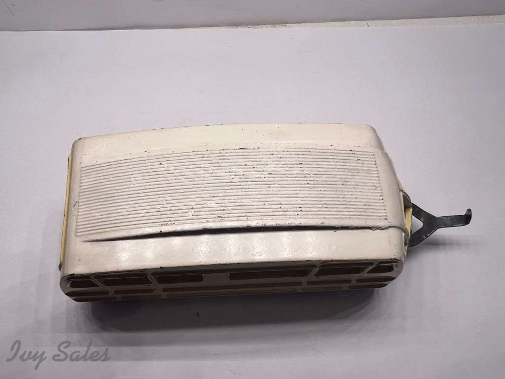 French Dinky Toys #811 Caravane