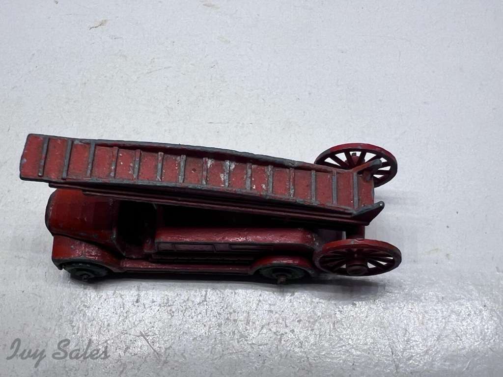 Matchbox Moko #9 Fire Engine