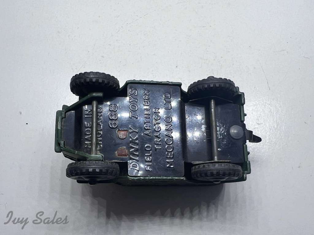 DINKY TOYS #688 FIELD ARTILLERY CAR