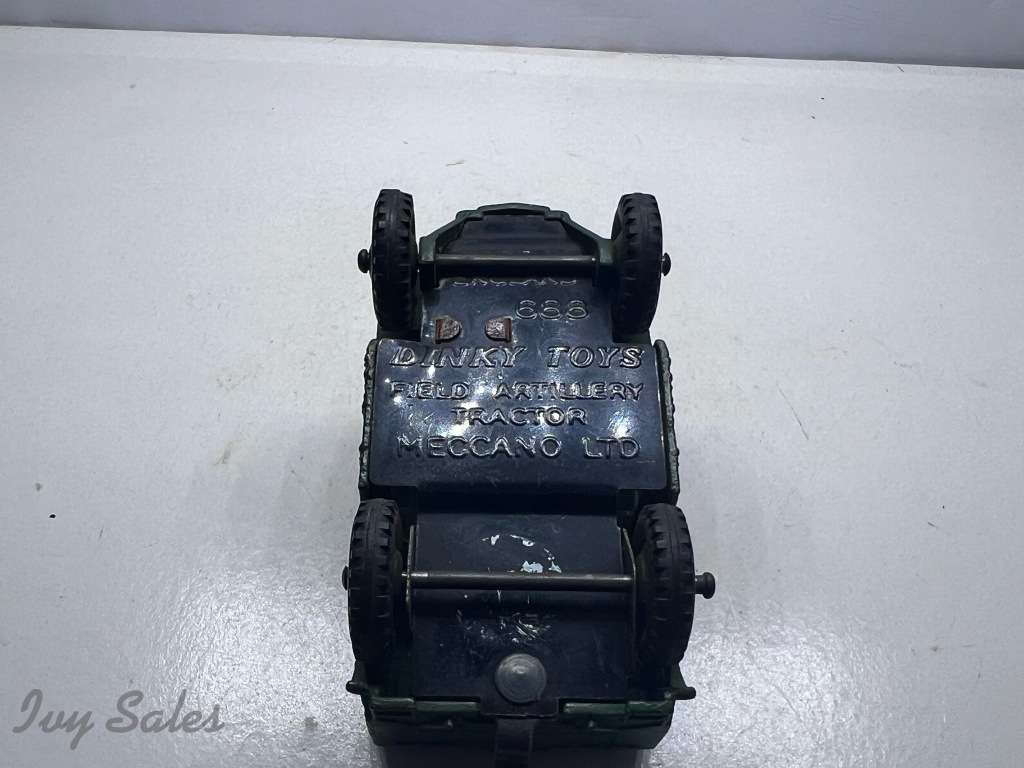 DINKY TOYS #688 FIELD ARTILLERY CAR