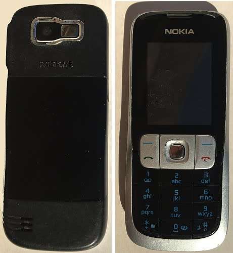 Nokia 2630 with multi-USB charger