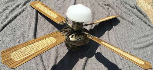 Ceiling Fan with Lamp