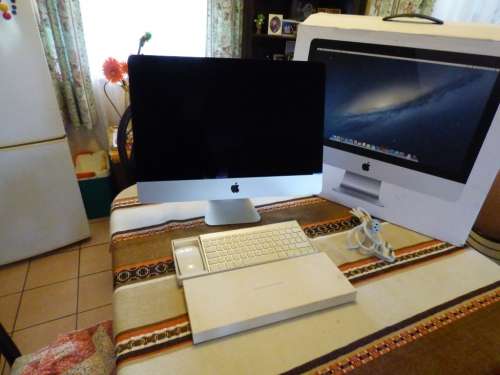 IMAC 21.5 2.7QC 2X4GB 1TB (8J2) NOT TURNING ON