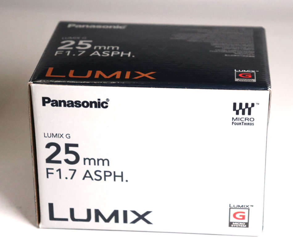 Panasonix Lumix G Lens 25mm f/1.7 for mirrorless micro 4/3