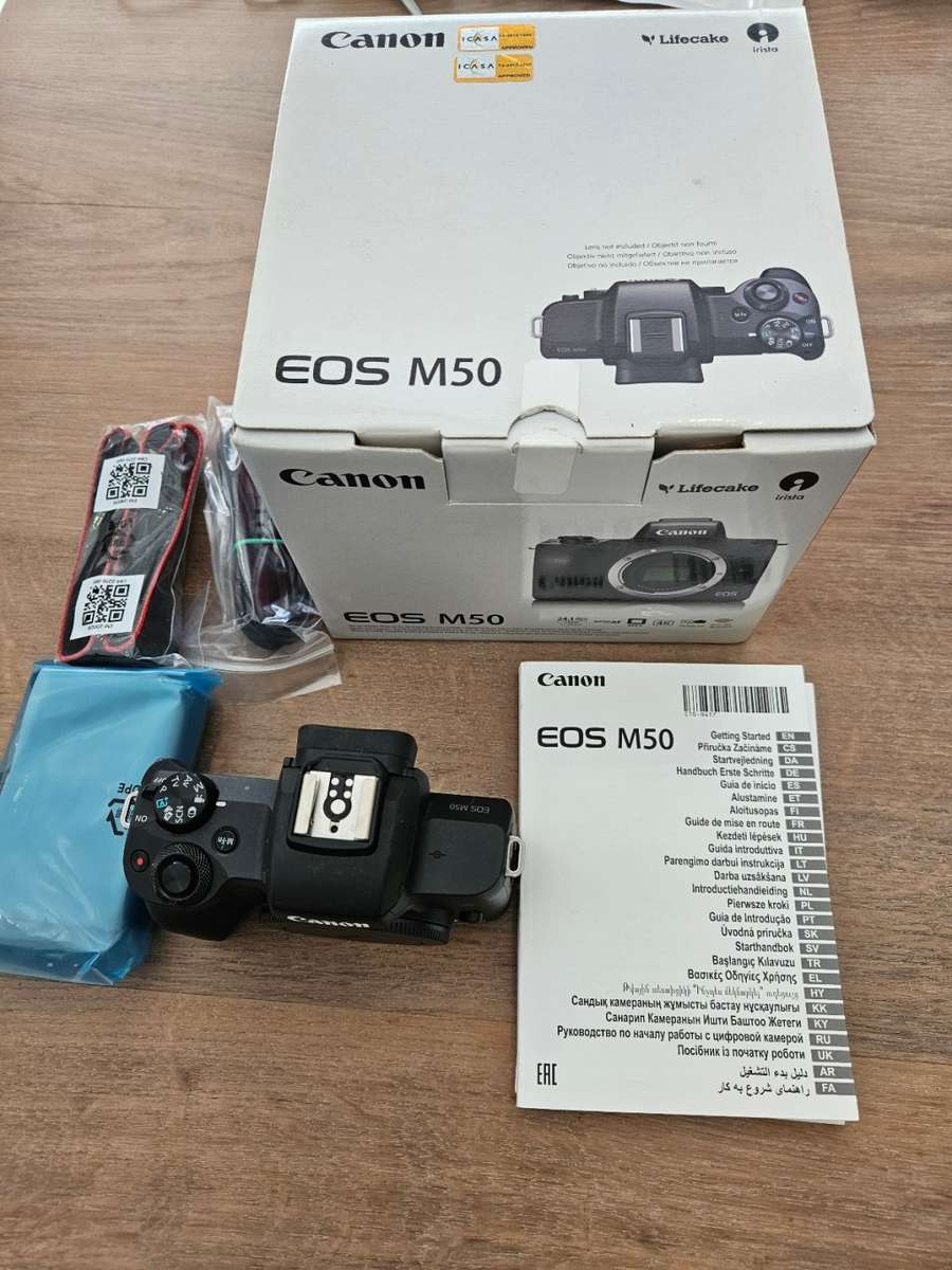 Canon EOS M50 Mirrorless Camera