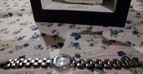 TISSOT WOMENS WATCH IN GREAT CONDITION