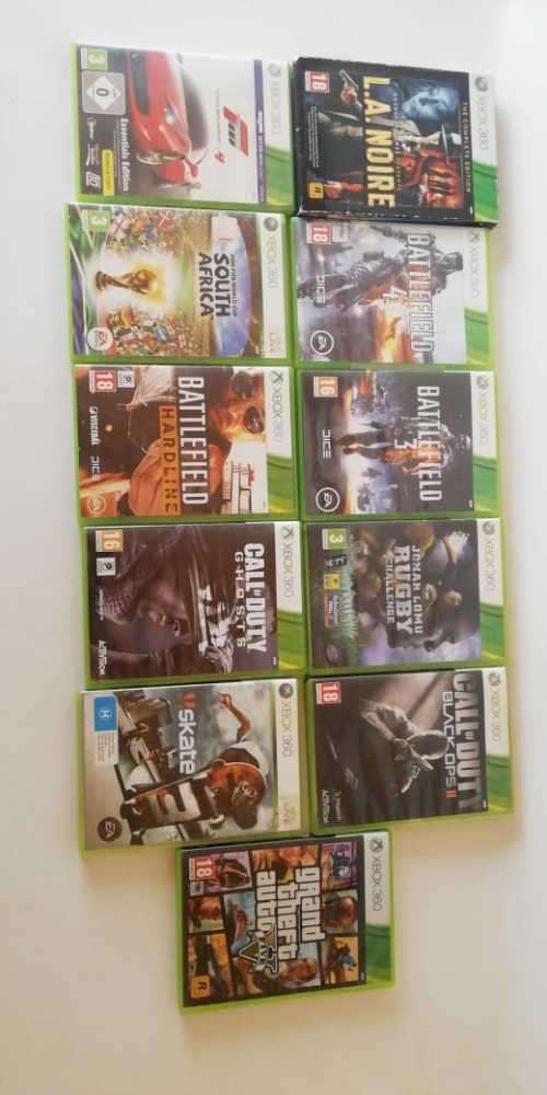 Xbox 360 Console +1 Wireless Controller + 11 Games
