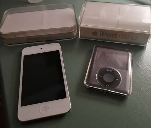 Ipod Nano  and Touch Combo