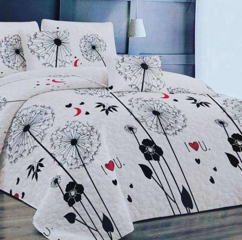 5 Piece Queen Quilts