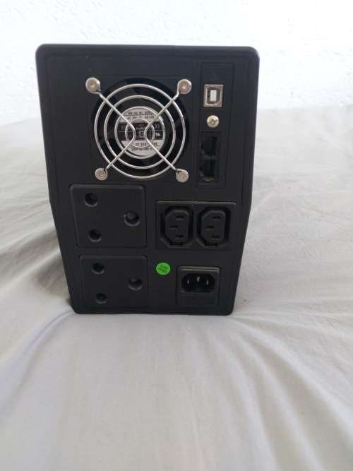 RCT 2000VA 1200W UPS