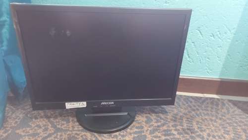 Lot of 3x Mecer Monitors 19`