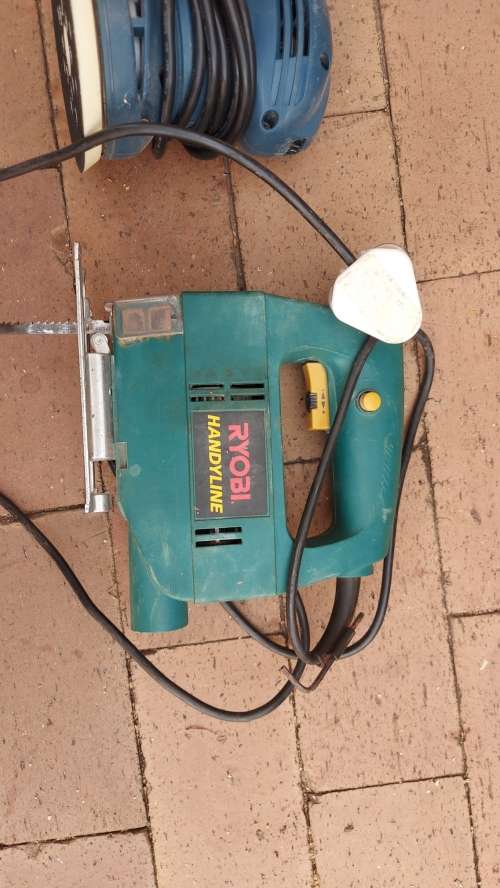 COMBO **Ryobi JIGSAW and SANDER**