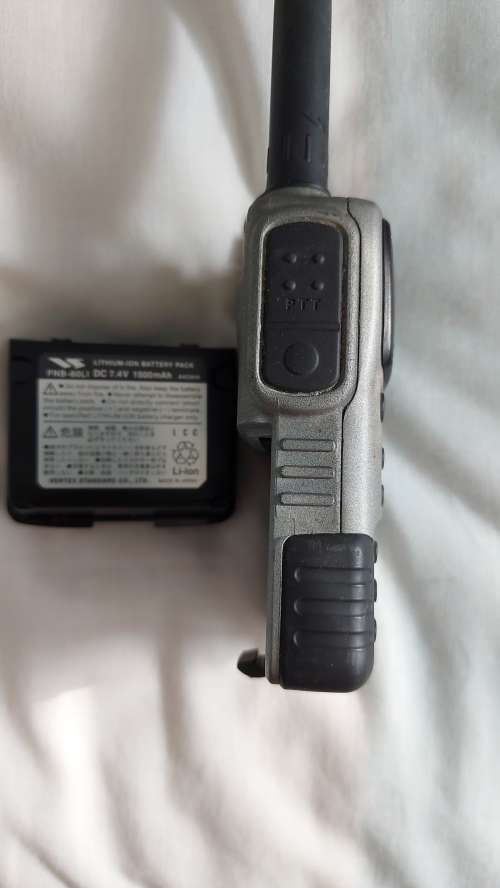 Vertex Standard VXA-710 Airband/Multi-Band Transceiver Radio - 2 Way Radio - Walkie Talkie