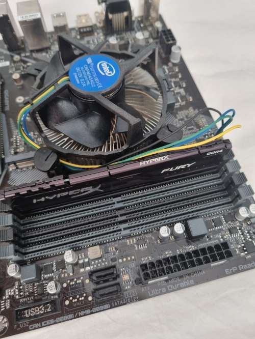 MOTHERBOARD CPU RAM COMBO - i5 10400F - 8GB DDR4 -- read