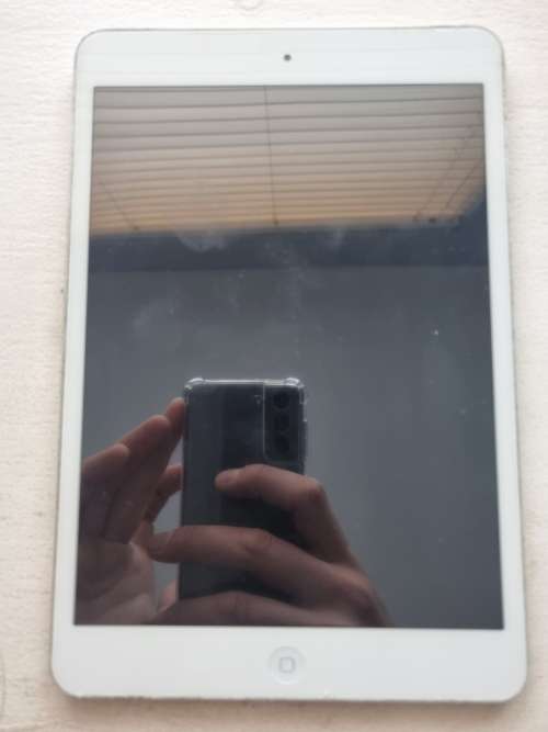 IPad mini 16GB - Sim Ready