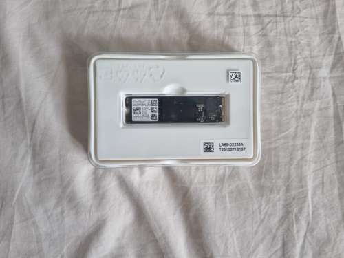 SAMSUNG 512GB NVME SSD