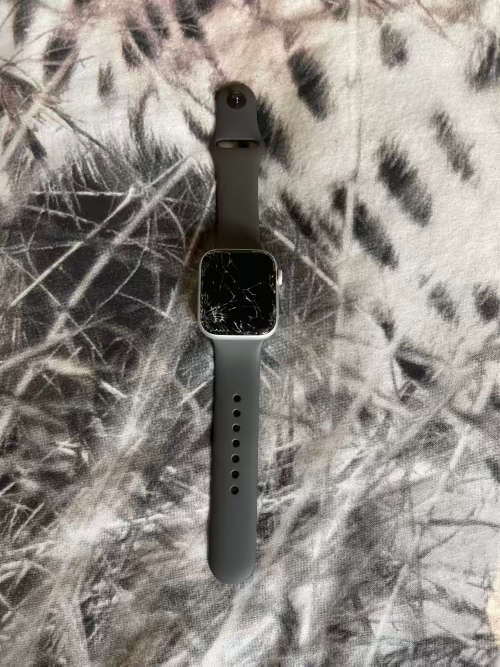 Apple Watch Series 4 Nike Edition 44mm  Check Description
