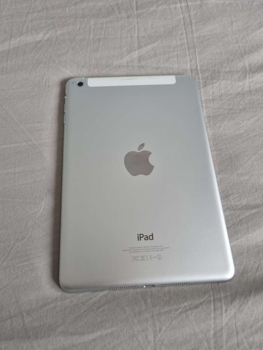 Apple iPad Mini WiFi + Celluar