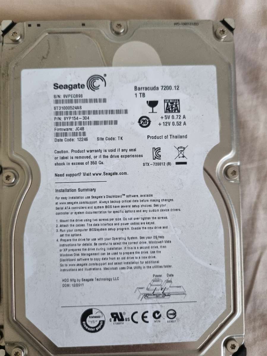 Hard Drive LOT - 4x HDD